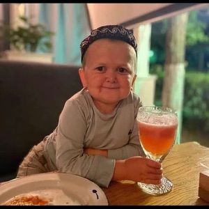 Meet your Posher, Christian